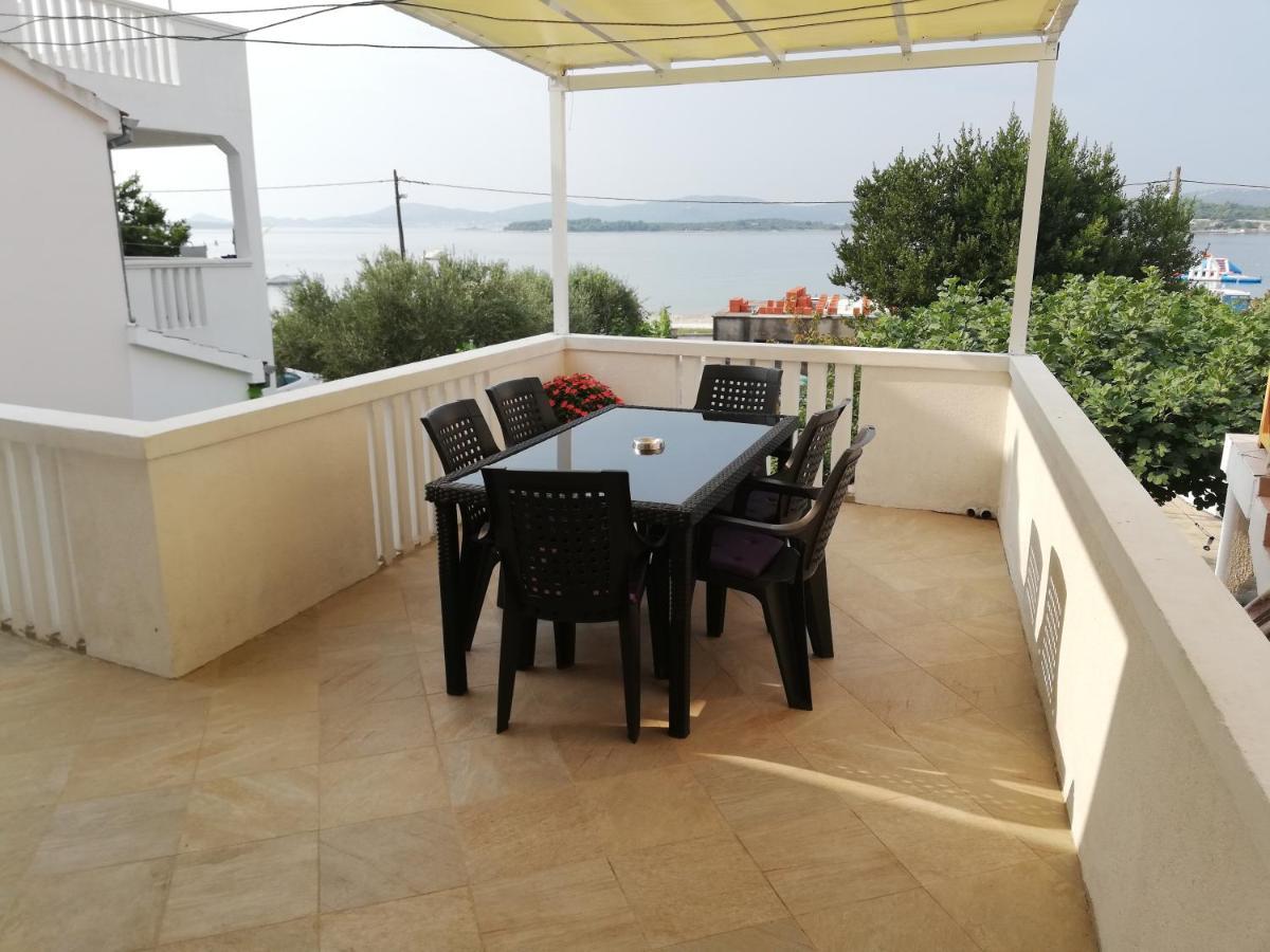 Apartman Nina Турань Экстерьер фото