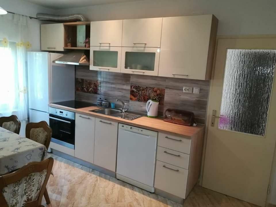 Apartman Nina Турань Экстерьер фото